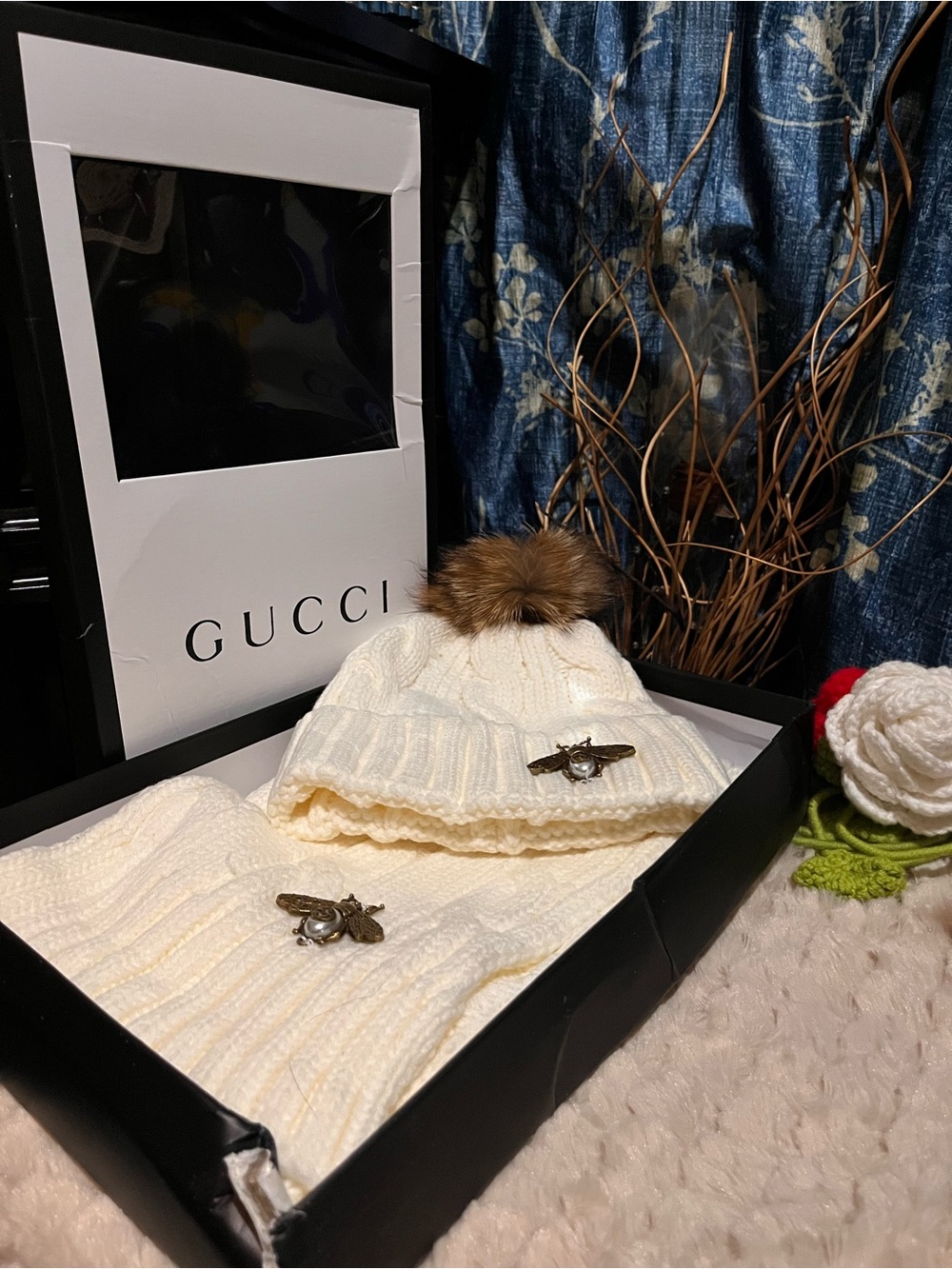 nwt Cable Knit Beanie & Scarf Set
